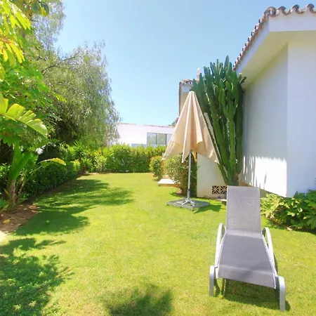 2290 Marbesa Charming Family Villa *